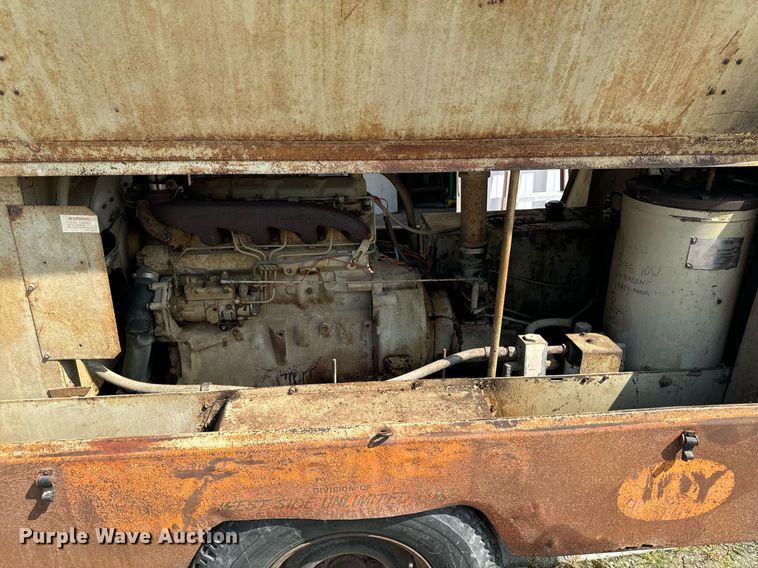 image for item EH4423 Sullivan Machinery Company D1850 air compressor