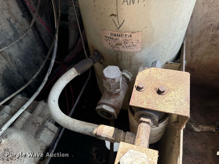 image for item EH4423 Sullivan Machinery Company D1850 air compressor