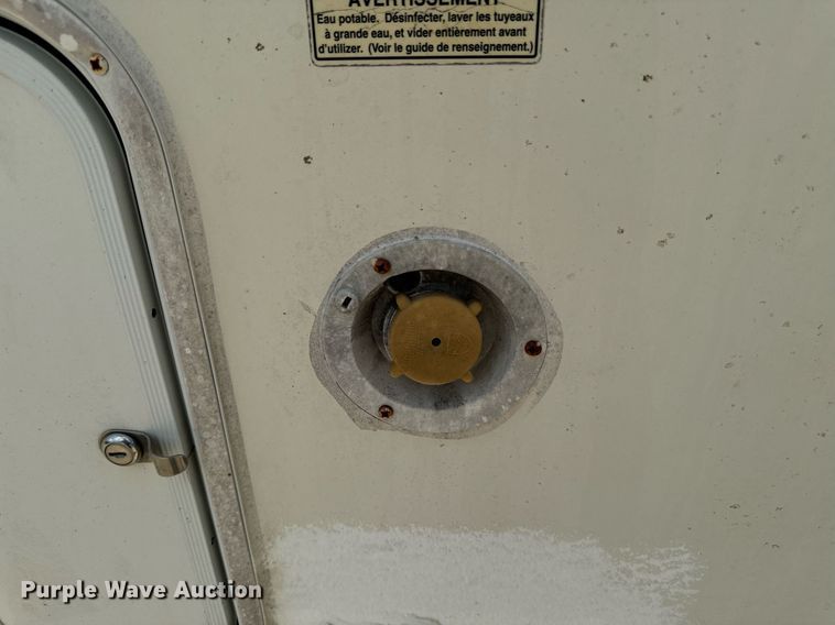 image for item EH4426 2001 Starcraft Starlite 25BHS camper