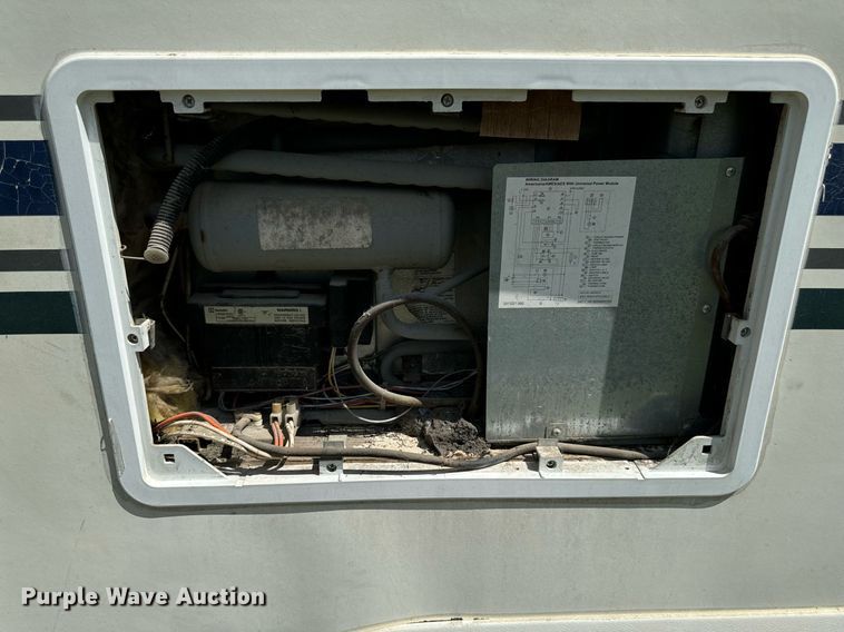 image for item EH4426 2001 Starcraft Starlite 25BHS camper