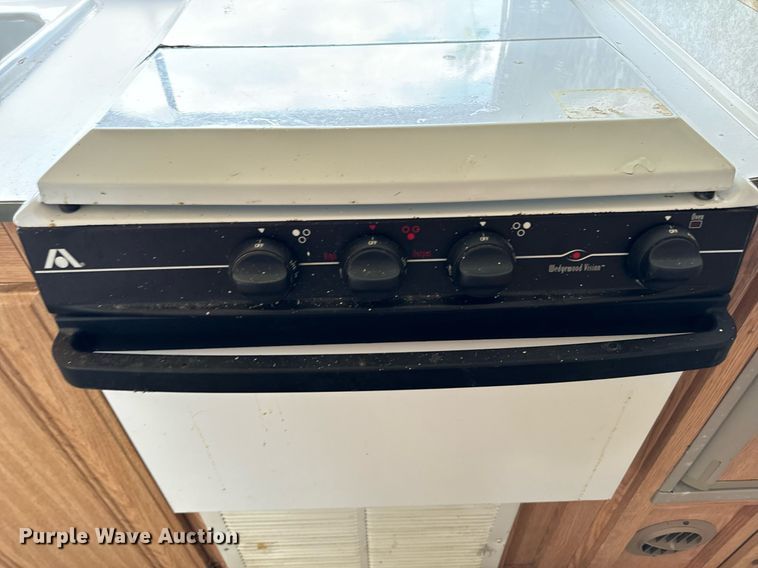 image for item EH4426 2001 Starcraft Starlite 25BHS camper