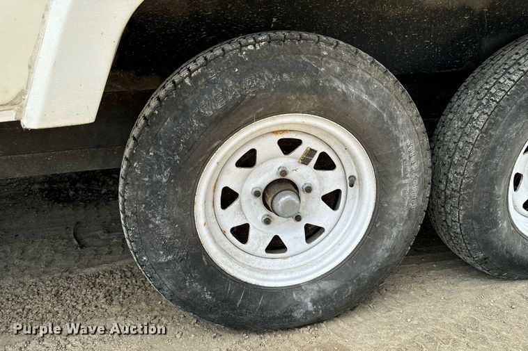 image for item EH4426 2001 Starcraft Starlite 25BHS camper