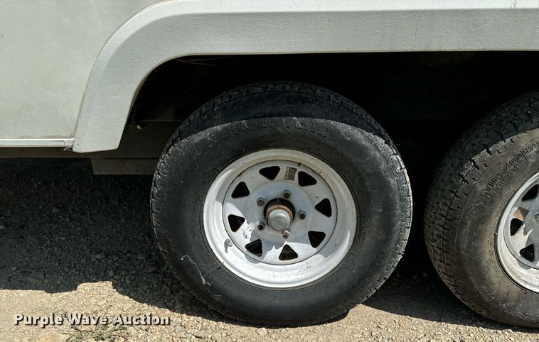 image for item EH4426 2001 Starcraft Starlite 25BHS camper