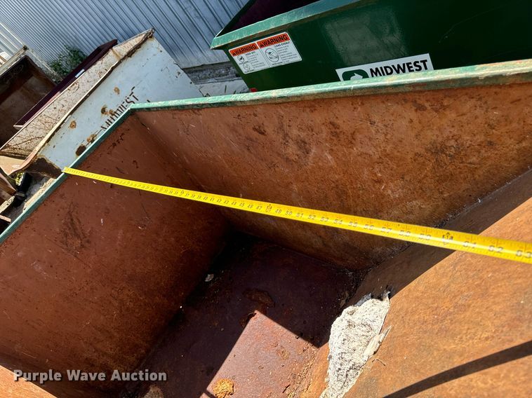 image for item EH4431 (3) dumpsters