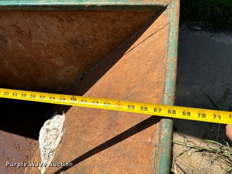 image for item EH4431 (3) dumpsters