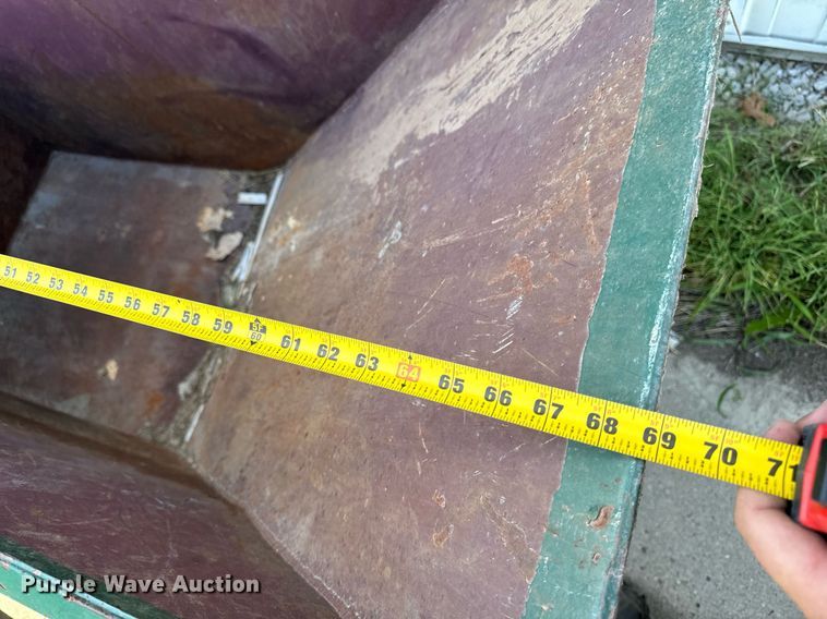 image for item EH4431 (3) dumpsters