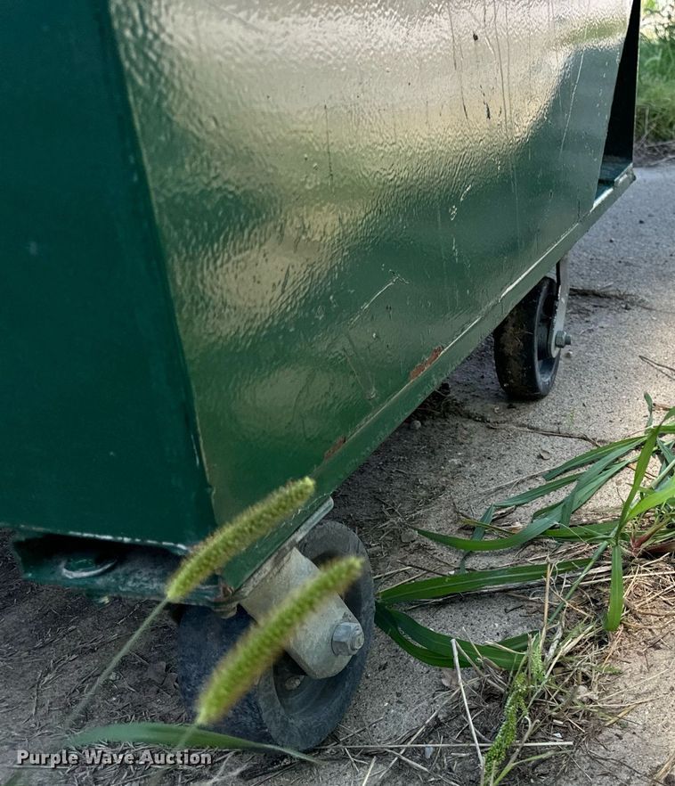 image for item EH4431 (3) dumpsters