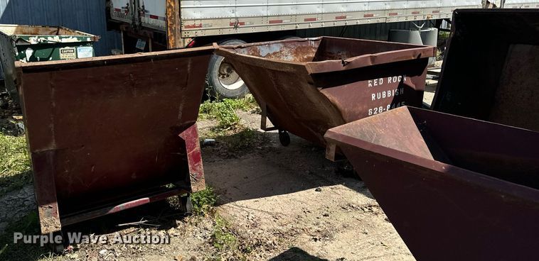 image for item EH4432 (4) dumpsters 