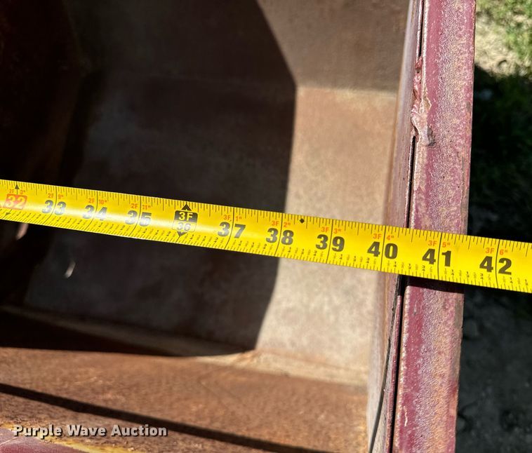 image for item EH4432 (4) dumpsters 