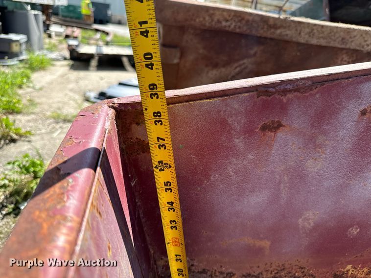 image for item EH4432 (4) dumpsters 