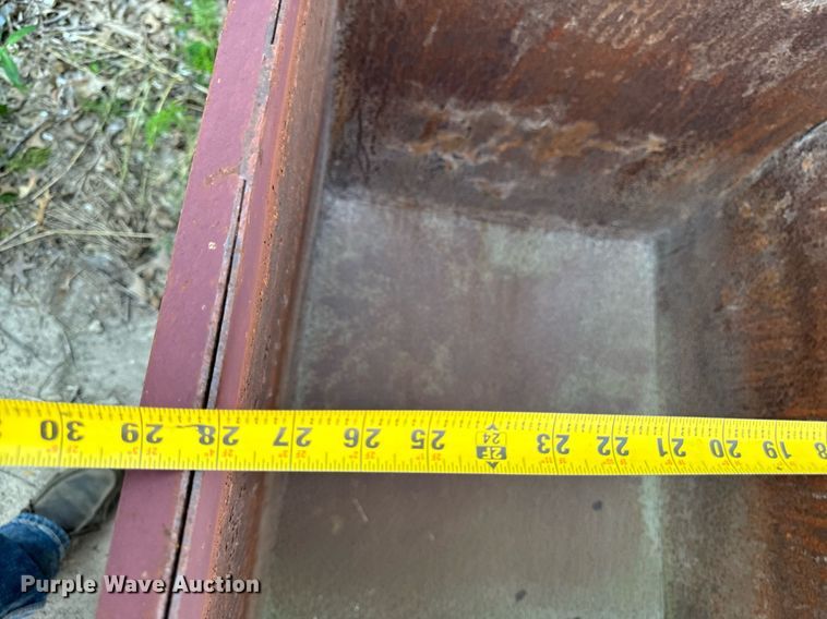 image for item EH4432 (4) dumpsters 