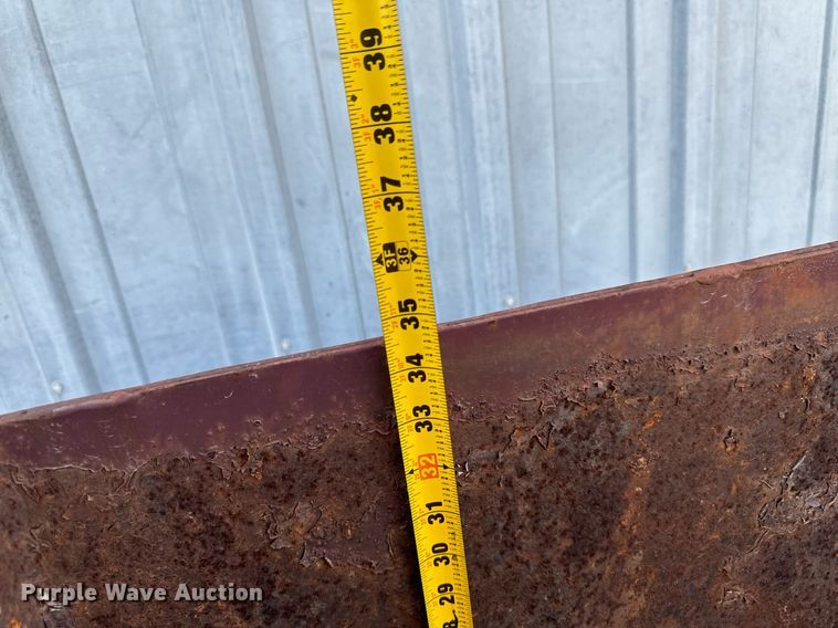 image for item EH4432 (4) dumpsters 