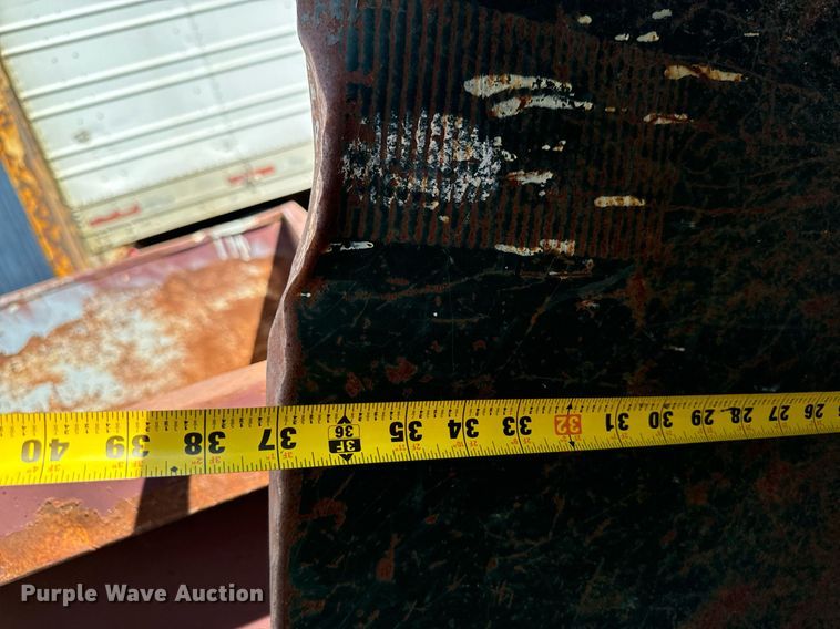 image for item EH4432 (4) dumpsters 