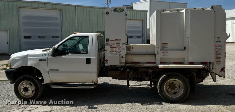 image for item EH4434 2002 Ford F450 Super Duty refuse truck