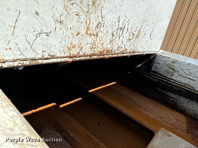 image for item EH4434 2002 Ford F450 Super Duty refuse truck