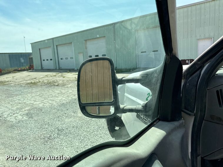 image for item EH4434 2002 Ford F450 Super Duty refuse truck