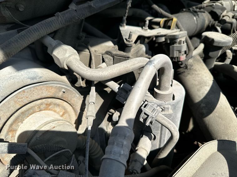 image for item EH4434 2002 Ford F450 Super Duty refuse truck