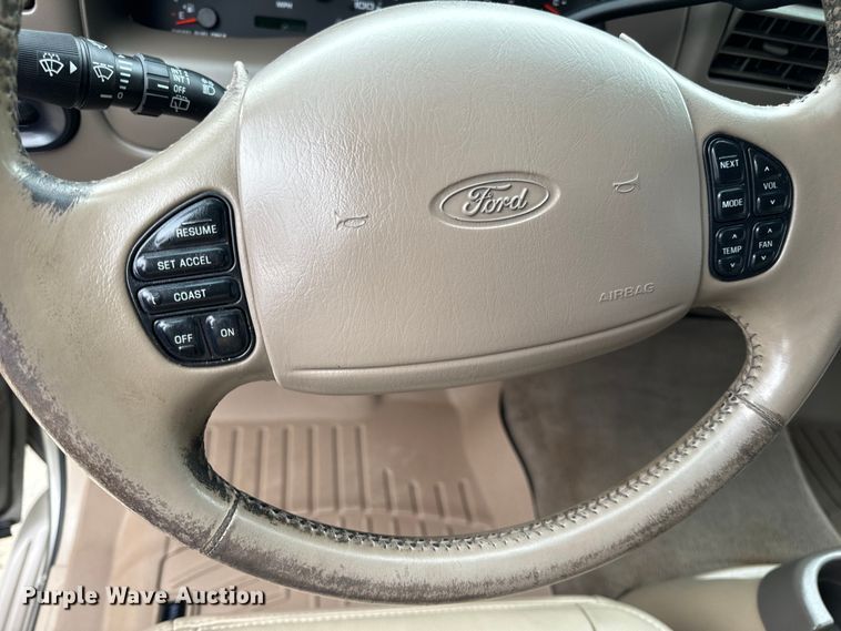 image for item EH6969 2002 Ford Excursion Limited SUV