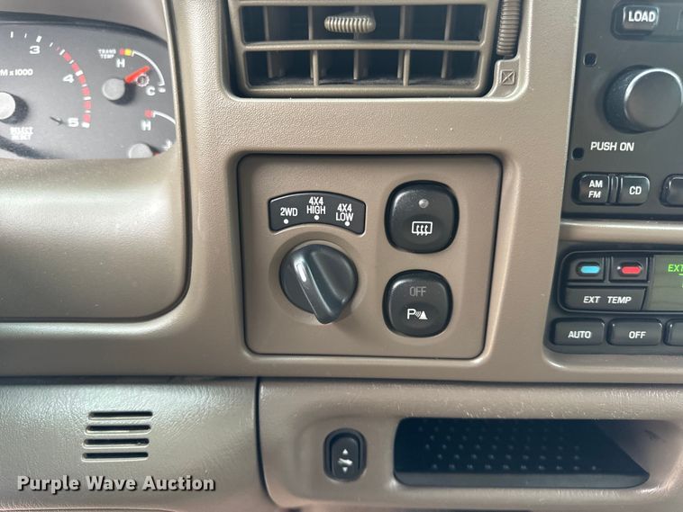 image for item EH6969 2002 Ford Excursion Limited SUV