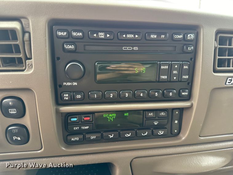 image for item EH6969 2002 Ford Excursion Limited SUV