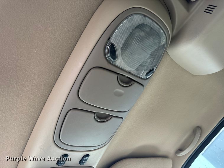 image for item EH6969 2002 Ford Excursion Limited SUV