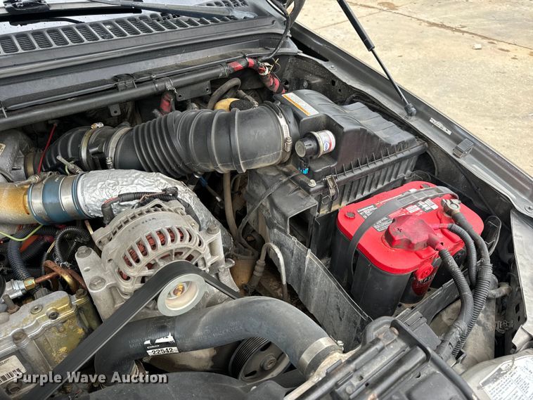 image for item EH6969 2002 Ford Excursion Limited SUV