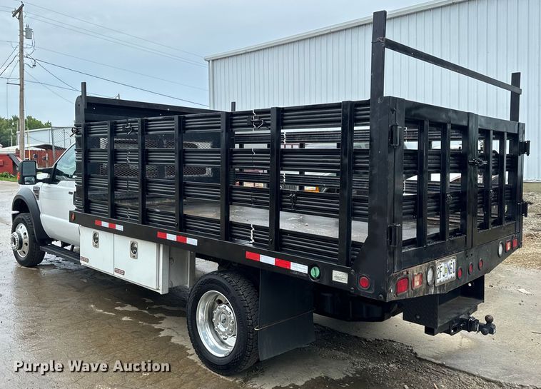 image for item EH6971 2010 Ford F450 Super Duty XLT flatbed truck
