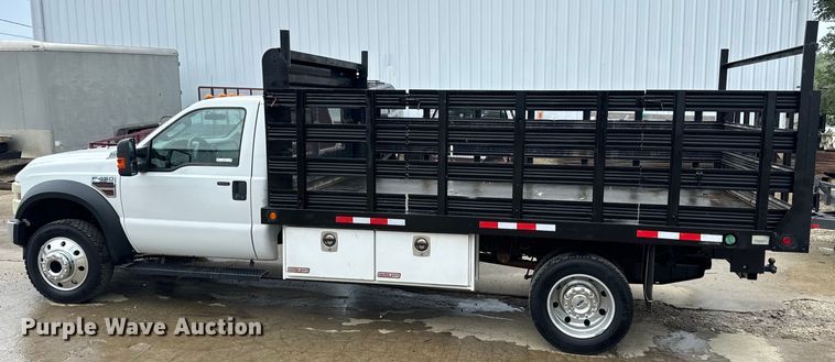 image for item EH6971 2010 Ford F450 Super Duty XLT flatbed truck