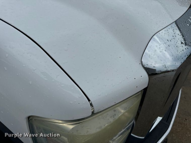 image for item EH6971 2010 Ford F450 Super Duty XLT flatbed truck