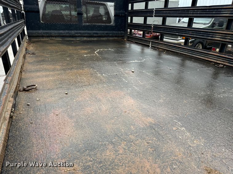 image for item EH6971 2010 Ford F450 Super Duty XLT flatbed truck