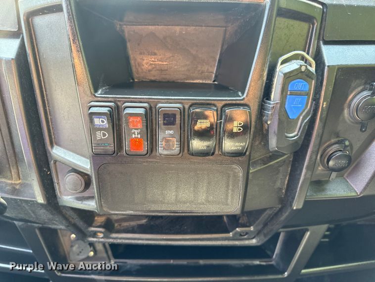 image for item EH6978 2017 Polaris  Ranger 1000 XP utility vehicle