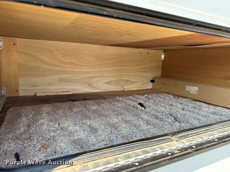 image for item EH6979 2016 Winnebago  Vista LX RV