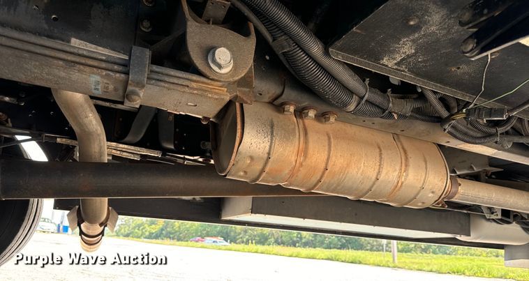 image for item EH6979 2016 Winnebago  Vista LX RV