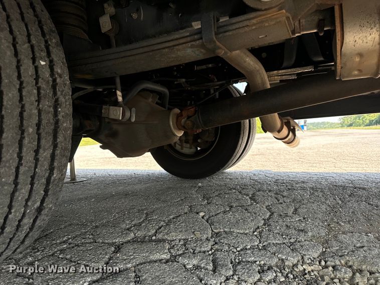 image for item EH6979 2016 Winnebago  Vista LX RV