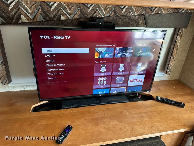 image for item EH6979 2016 Winnebago  Vista LX RV