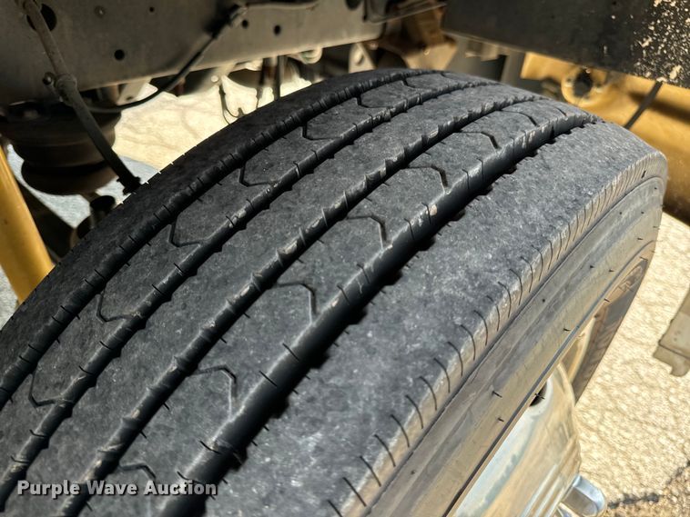 image for item EH6979 2016 Winnebago  Vista LX RV