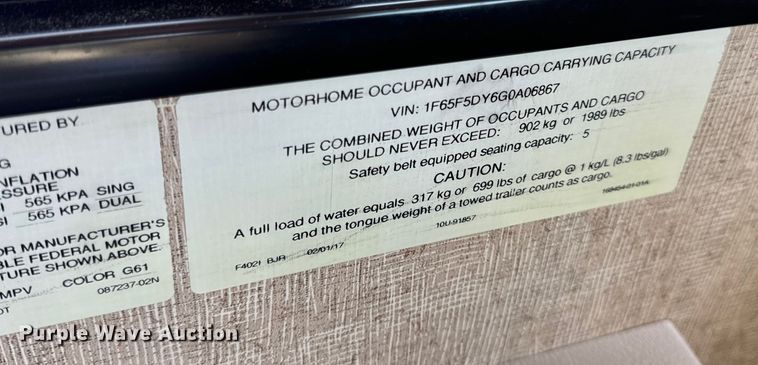 image for item EH6979 2016 Winnebago  Vista LX RV