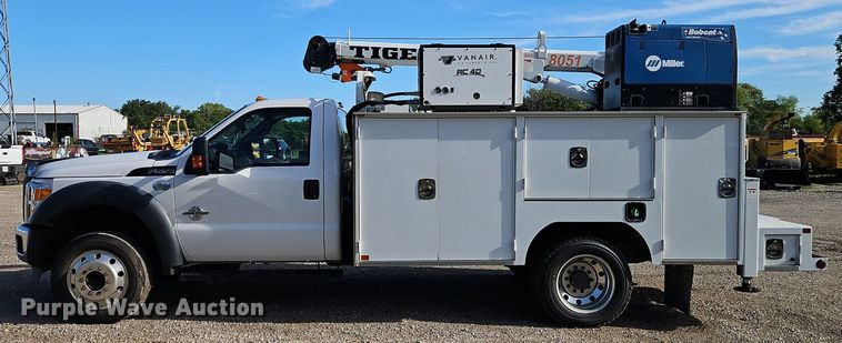 image for item EI8230 2012 Ford F550 Super Duty XL utility / service truck