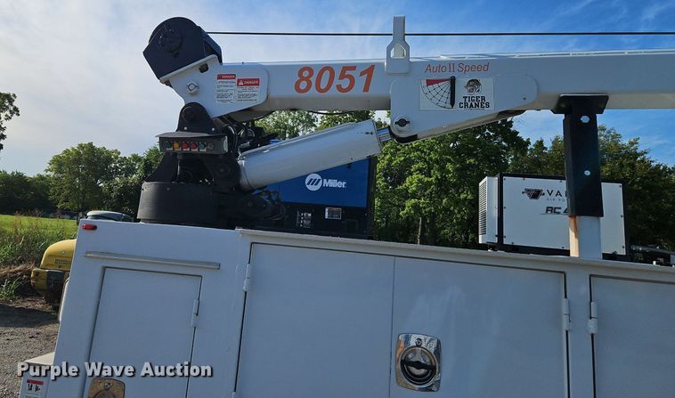 image for item EI8230 2012 Ford F550 Super Duty XL utility / service truck