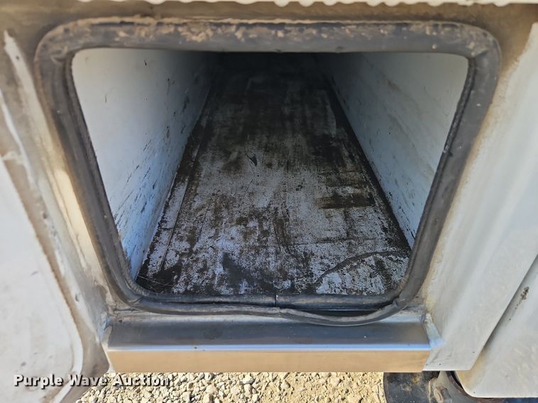 image for item EI8230 2012 Ford F550 Super Duty XL utility / service truck