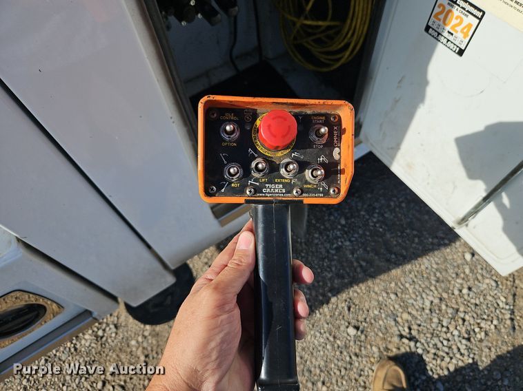 image for item EI8230 2012 Ford F550 Super Duty XL utility / service truck