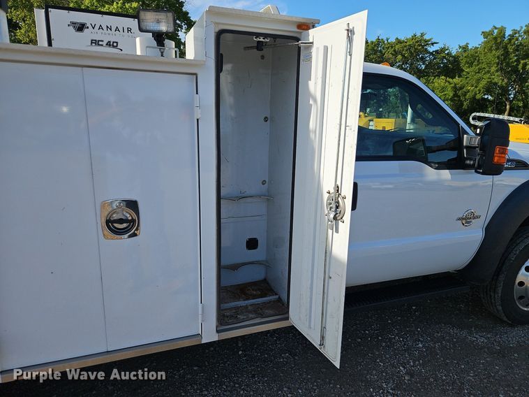 image for item EI8230 2012 Ford F550 Super Duty XL utility / service truck