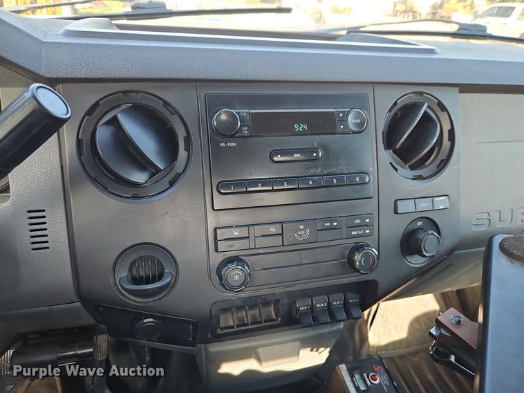 image for item EI8230 2012 Ford F550 Super Duty XL utility / service truck