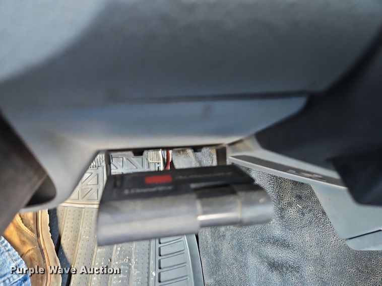 image for item EI8230 2012 Ford F550 Super Duty XL utility / service truck