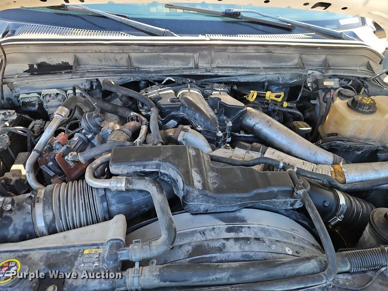 image for item EI8230 2012 Ford F550 Super Duty XL utility / service truck