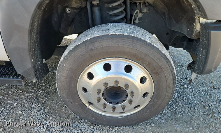 image for item EI8230 2012 Ford F550 Super Duty XL utility / service truck