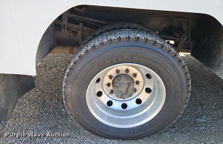 image for item EI8230 2012 Ford F550 Super Duty XL utility / service truck