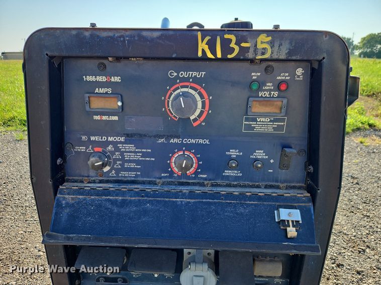 image for item EI8240 Red-D-Arc DX450 welder/generator