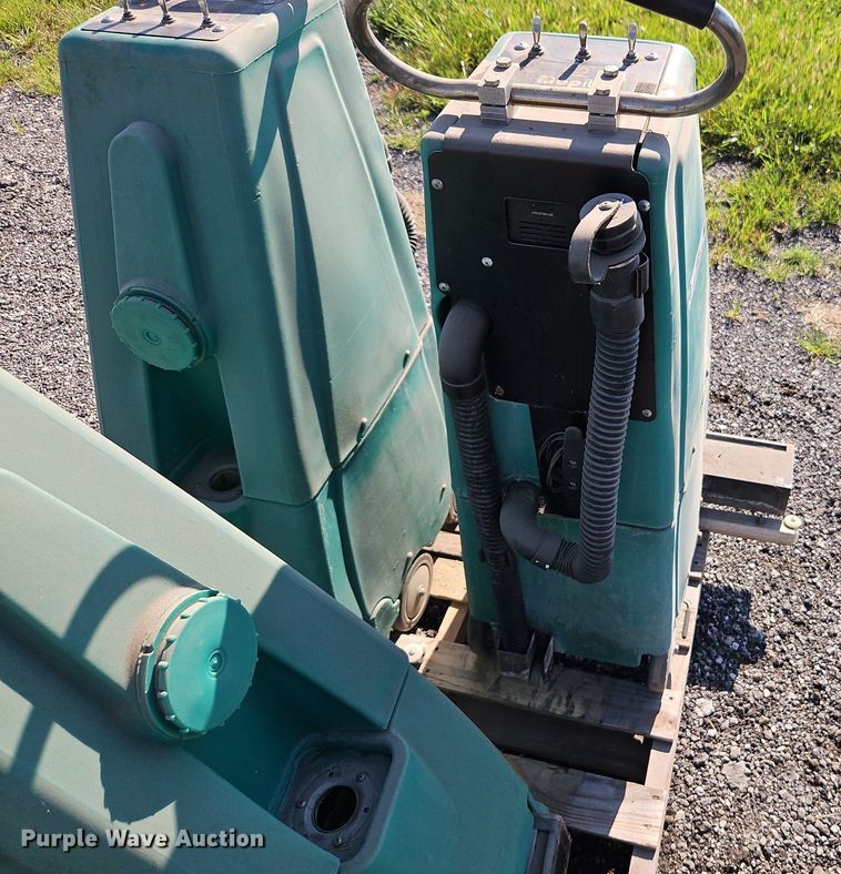 image for item EI8242 (3) Spectrum Mop it 2 floor scrubbers