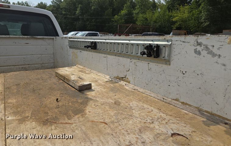 image for item EI8246 2011 Ford  F450 Super Duty XL Crew Cab utility / service truck